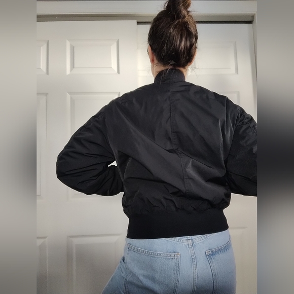 & Other Stories Black Bomber Jacket 8 - Picture 3 of 10